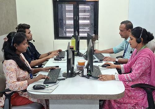 om-sai-credit-ghatkopar-branch9.jpg